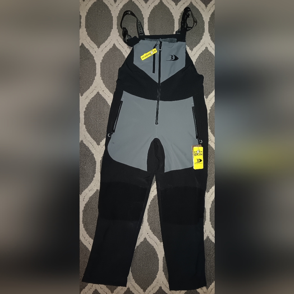 BLACKFISH Large Fleeced Lined Bibs NWT